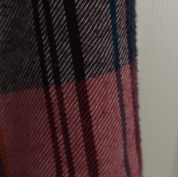 American Eagle Plaid Flannel Look Shirt - Picture 6 of 8